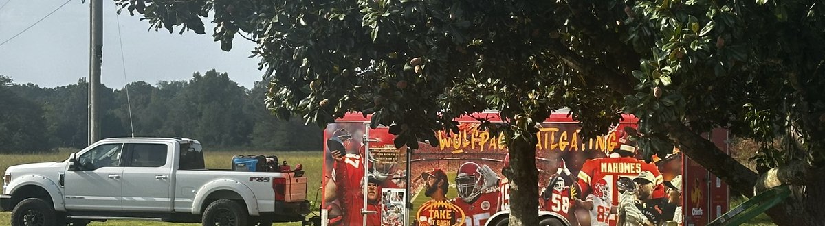 Atlanta, here we come! Go <a href="/Chiefs/">Kansas City Chiefs</a>! <a href="/StoneColdJones/">Chris Jones</a> <a href="/PatrickMahomes/">Patrick Mahomes II</a> <a href="/tkelce/">Travis Kelce</a> <a href="/GarageBeerCo/">garage beer co.</a> #ChiefsKingdom #tailgating