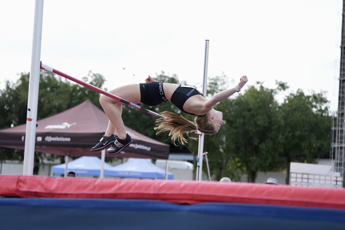 EuroAthletics's tweet image. Who is making the right prediction? 🤔

The high jump at the #DNAPombal has new rules, make sure to watch it 🔗 youtube.com/live/ktZL8zfCk…

#AthleticsWithAttitude