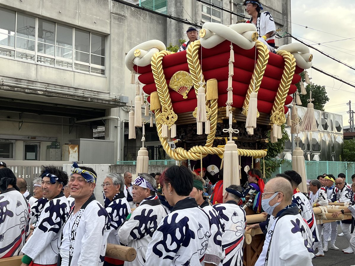 Kassu_soon's tweet photo. #百舌鳥八幡宮
#百舌鳥八幡宮月見祭り
#綾南町ふとん太鼓
#ふとん太鼓 https://t.co/xNWnKx4IW0
