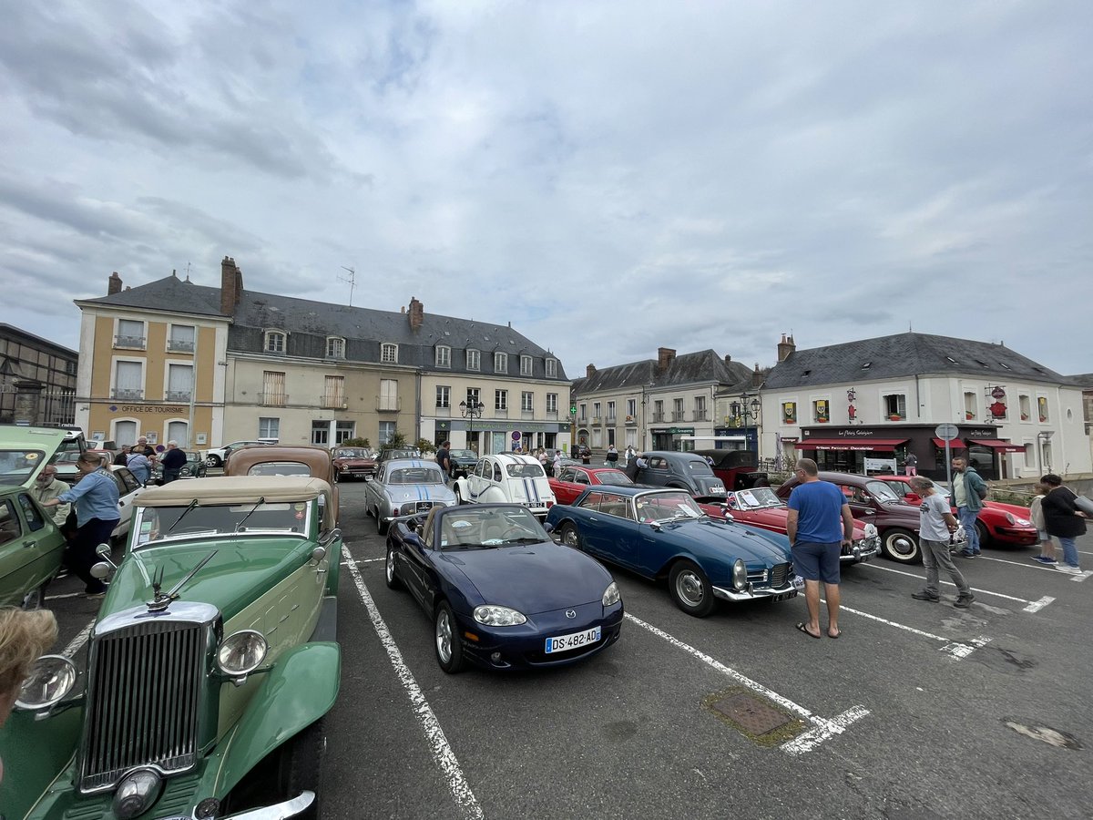 LE QUEMENT (@lequementb) on Twitter photo Inauguration « Villes et villages d’accueil des véhicules d’époque » FFVE de la commune de Saint-Calais. Valorisation du patrimoine et retombées touristiques lors de rallyes et balades <a href="/sarthefr/">Département de la Sarthe</a> <a href="/sarthetourisme/">Sarthe Tourisme</a> <a href="/ffveofficiel/">FFVE</a> Inauguration « Villes et villages d’accueil des véhicules d’époque » FFVE de la commune de Saint-Calais. Valorisation du patrimoine et retombées touristiques lors de rallyes et balades <a href="/sarthefr/">Département de la Sarthe</a> <a href="/sarthetourisme/">Sarthe Tourisme</a> <a href="/ffveofficiel/">FFVE</a>