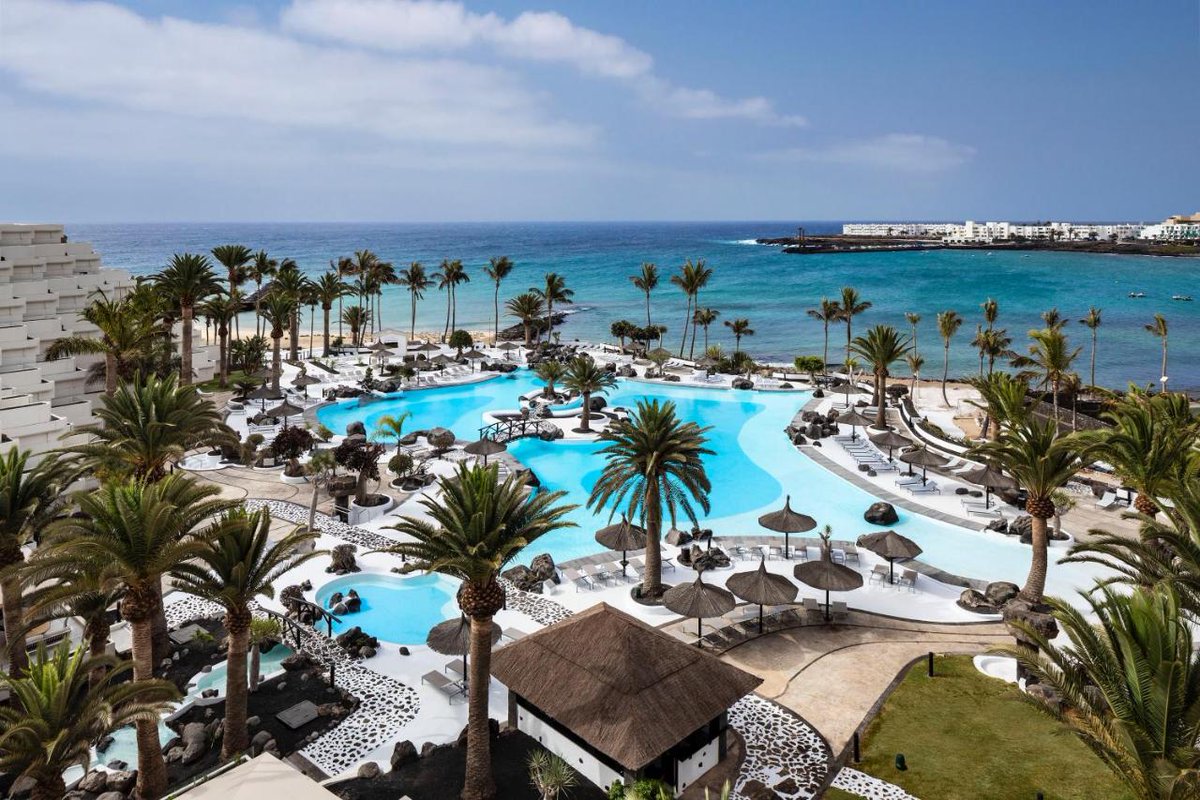 whotels_it's tweet photo. Fuggi dal freddo: 8 dei migliori boutique hotel "solo per adulti" di Lanzarote | Rivista cittadina https://t.co/RDkZ8oDbZD https://t.co/BIaJd47odi