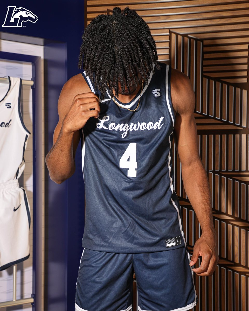 Derek Murray (@derek__murray) on Twitter photo 2025 Isaiah Kalala (6’9 F) of <a href="/sunrisehoops/">Sunrise Basketball</a> Post Grad on his visit to Longwood.
Will also be visiting SIUE in the near future. 2025 Isaiah Kalala (6’9 F) of <a href="/sunrisehoops/">Sunrise Basketball</a> Post Grad on his visit to Longwood.
Will also be visiting SIUE in the near future.