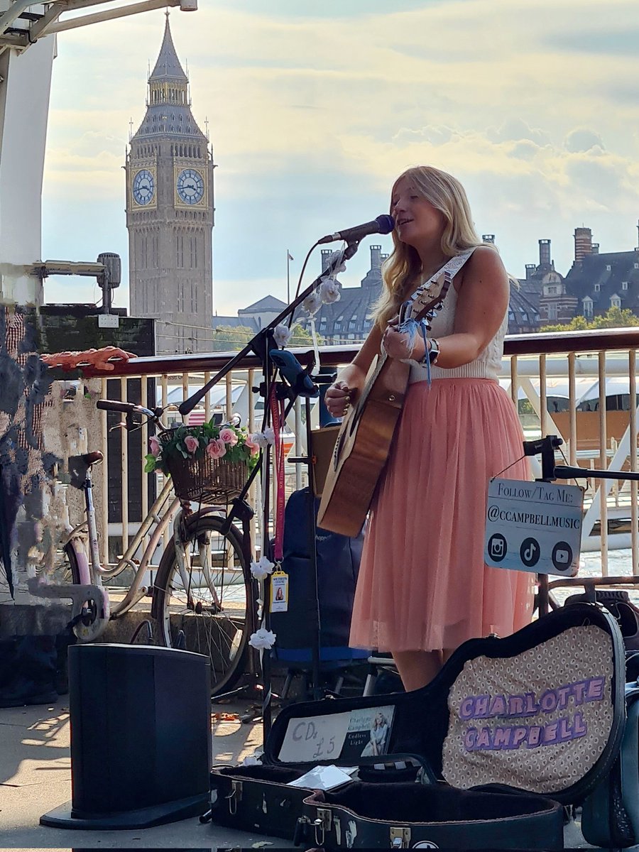 Paul Markham ☁️ 📺️ 📻️ ☁️ (@mediatechpaul) on Twitter photo Always a pleasure to listen to <a href="/Ccampbellmusic/">Charlotte Campbell 🌹</a> by the London Eye on a beautiful sunny day Always a pleasure to listen to <a href="/Ccampbellmusic/">Charlotte Campbell 🌹</a> by the London Eye on a beautiful sunny day
