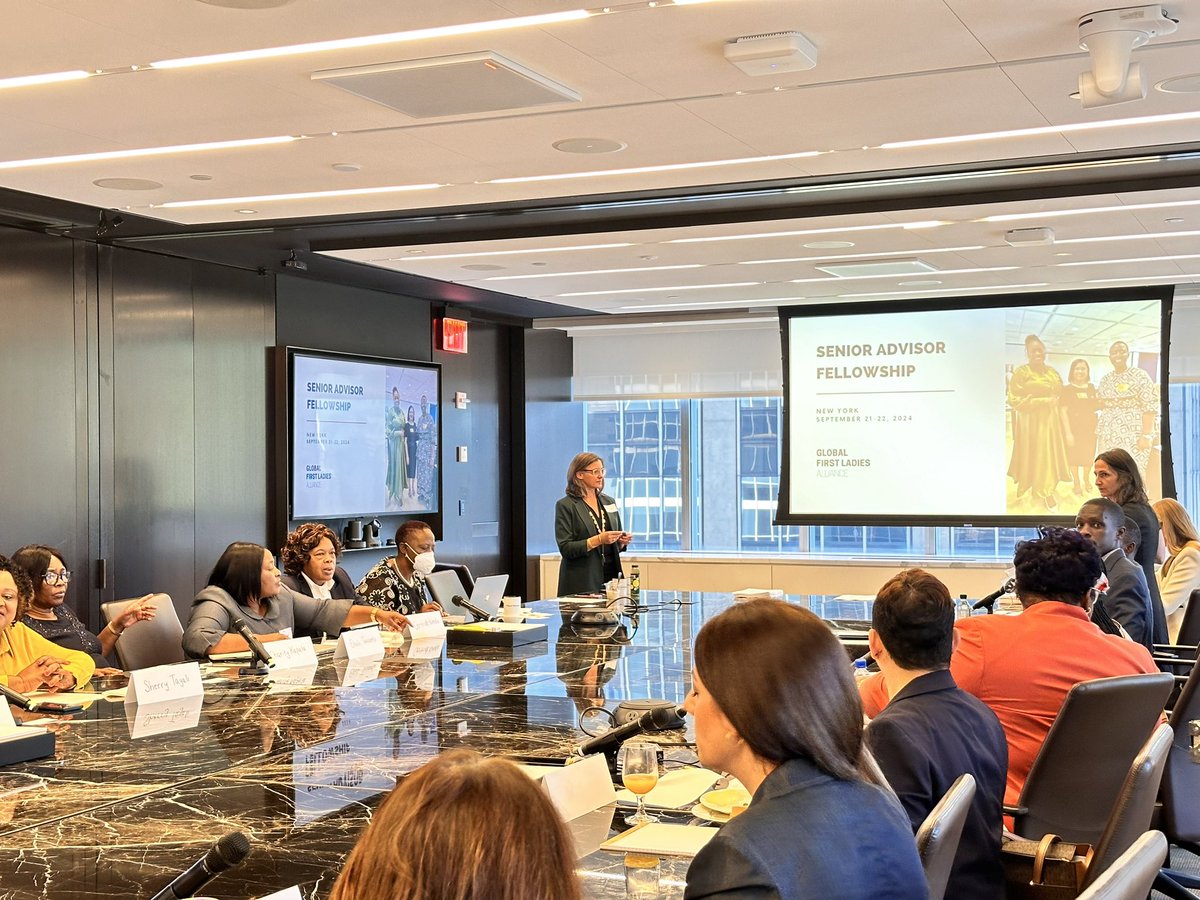 OAFLAD's tweet photo. 🚀 Kick off our activities with a full day of training for senior and technical advisors to the First Ladies. This is a program that has been going on for several years by #GFLA and #OAFLAD 
 
 #OAFLADinUNGA #WeAreEqual @gflaorg https://t.co/PbFwfXufLE