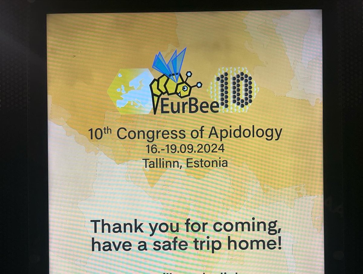Aempolly_PRIN's tweet image. La nostra squadra ha partecipato a Eurbee10, il congresso di apidologia che si é svolto a Tallinn questa settimana 🐝 siamo davvero felici di aver portato il nostro progetto in questo evento internazionale! #eurbee10 #apidology #tallinn #estonia🇪🇪