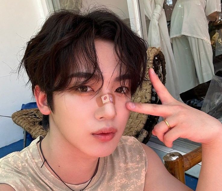 dalmonjzpink's tweet photo. Happy 25th Birthday to Our pretty &amp; handsome baby Kim Yohan! I wish u all the best, healthy and success in everything you're doing now!! I love u yohannieee 🐰💕🎂

#나의가을_요한아_생일축하해
#25thYohandsomeYears
#KIMYOHAN #김요한
@WEi__Official @WEi__Member https://t.co/wpW5zBxBeI