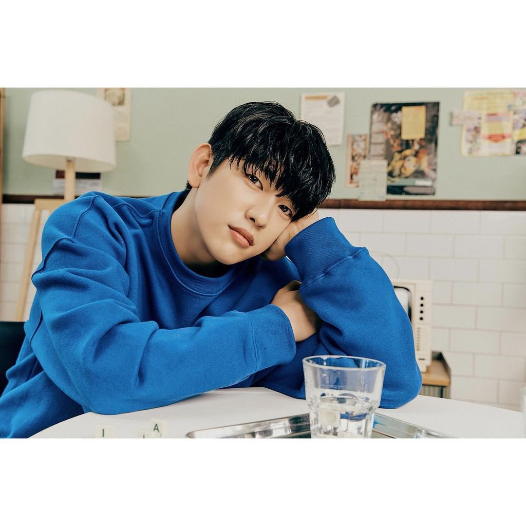 Thairath_Ent's tweet photo. สุขสันต์วันเกิดปีที่ 30 พัคจินยอง GOT7 นะค้าบบบ แฟนๆ รอโอบกอด เตรียมตัวนับถอยหลังวันออกจากกรมแล้วจ้า 🎂 

Happy 30th Birthday Jinyoung

#ComingHomeToJinyoungDay
#JINYOUNG #ParkJinYoung #Happy_Jinyoung_Day
#박진영 #진영 
#GOT7 #갓세븐 
#ไทยรัฐออนไลน์
#Thairath_Ent https://t.co/aH1FSenFON