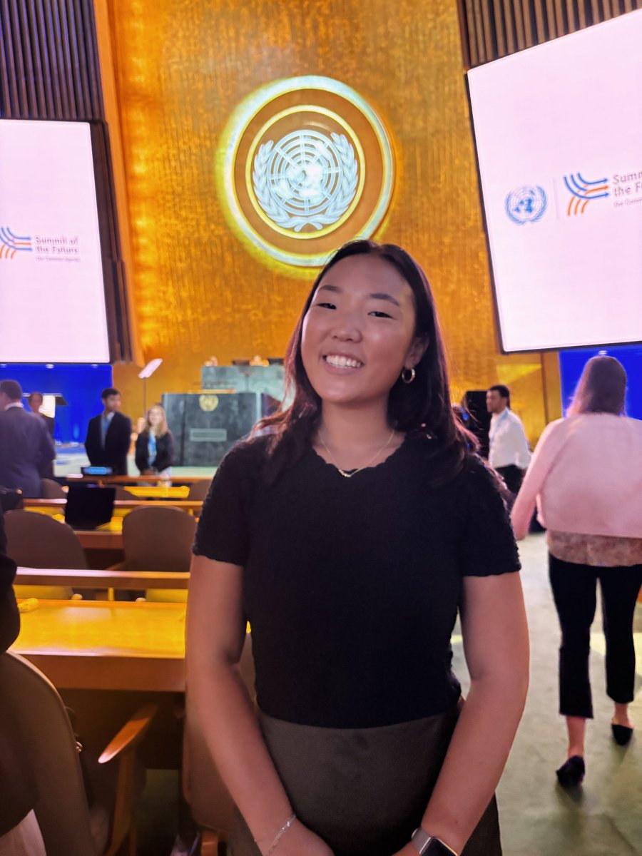 msyoon2022's tweet photo. Missing my #ElonEd community from the @UN HQ today at the #SummitOfTheFuture ! Took notes on a speech from @antonioguterres while reminiscing on my journey to get here with @ElonEdFellows https://t.co/JfenNOfjWx