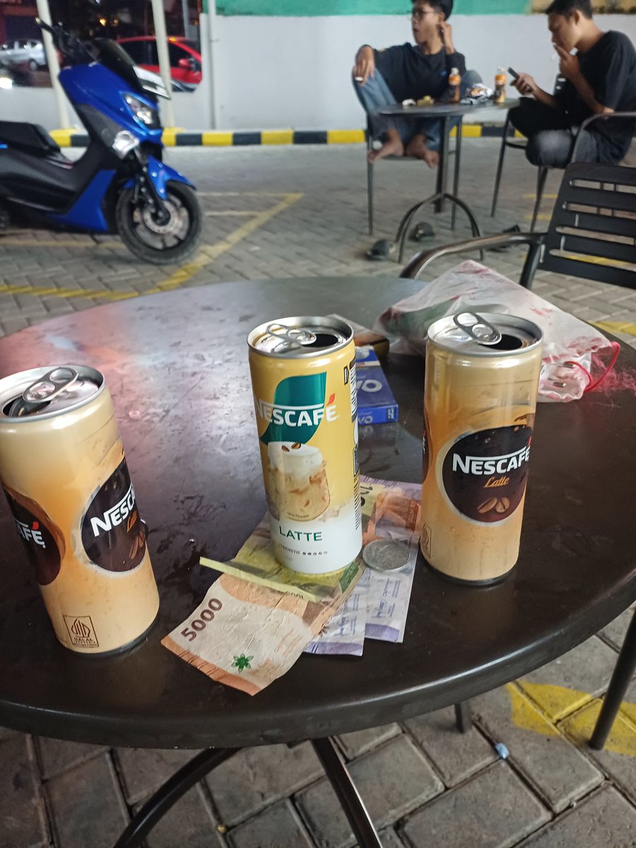 ︎nazel (@svedkaa) on Twitter photo 