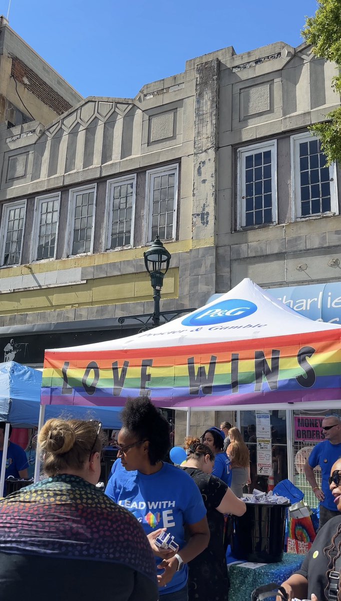 2024 Greensboro Pride Festival🏳️‍🌈

Sunday, September 22 11:00 AM - 6:00 PM
📍Downtown Greensboro

Enjoy a day filled of live performances, vendors, food, community love and more!!

Greensboropride.org