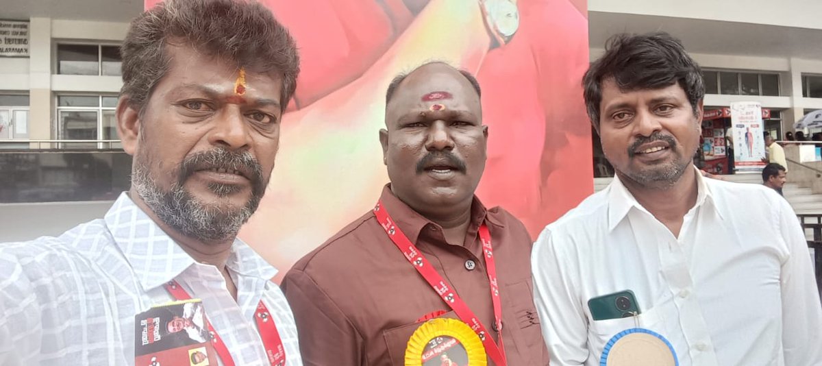 ivenkatMNM's tweet photo. நாளை இந்தியா நலமுடன் வளமுடன் திகழ்வதற்கு
@ikamalhasan தலைவர் தலைமையில் கைகோர்ப்போம் 
#KAMALHAASAN_TNCM2026 
@MouryaMNM @Thangavelukovai
@MURUGAN949596 @ConnemaraB @ibalamurugan72 
@KHOurPride @KHFollowers https://t.co/ZsolQH6fap