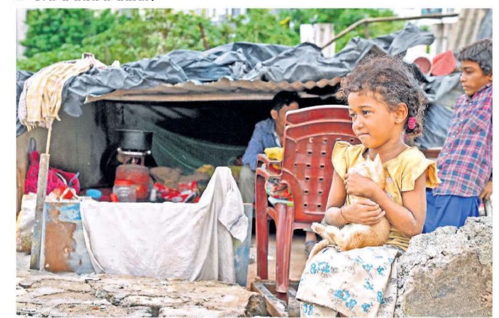 revathitweets's tweet photo. #HYDRAA 

Tomorrow, as everyone in #Hyderabad will be relaxing or enjoying their Sunday, there will be #bulldozers at Musi! 

Not one, not 10, not 100! 
But 12000!!! TWELVE THOUSAND people are likely to lose their ‘forever homes’, their establishments and everything they thought were theirs! 

All will be destroyed. 
And we shall sit on the sidelines and clap excitedly about this INSTANT JUSTICE 👏🏼👏🏼👏🏼 The evil #Hydraa will be hailed 👍🏼 

Yeah, the high court asked some pertinent questions about the legality of this establishment. So Cabinet sits and makes it legal - how? No clue! 

12,000 people in Musi FTL area will lose their forever homes, built spending their blood & sweat, paying bribes or even for permission over years! 

But ANUMULA TIRUPATHI REDDY’s house in Durgamcheruvu FTL is untouched. He got a one month notice. None of the common people in Musi are getting any notices!

CM’s brother’s house has NOT been touched! 

#HydraaIsEvil
#Hyderabad 
#BulldozerJustice
