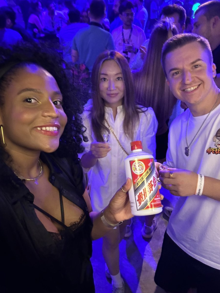 At Solana Breakpoint Afterparty shoooootsssss $MOUTAI
<a href="/Moutai_Sol/">$MOUTAI (Memecoin)</a>