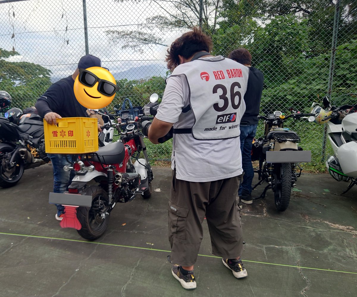 ponko_0601's tweet image. 暑かったら行きたくない〜〜と言っていたイベント何とか大丈夫そうかな？となり行ってきました✨
馴染みのフォロワーさんにも会えて楽しめました🥰

それにしても私デブいな🐷⤵️

  #カイザーベルク琵琶湖
  #FUNFUN MEETING