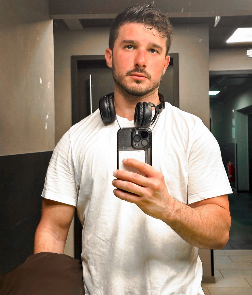 Alexandre Neuburger  tweet media