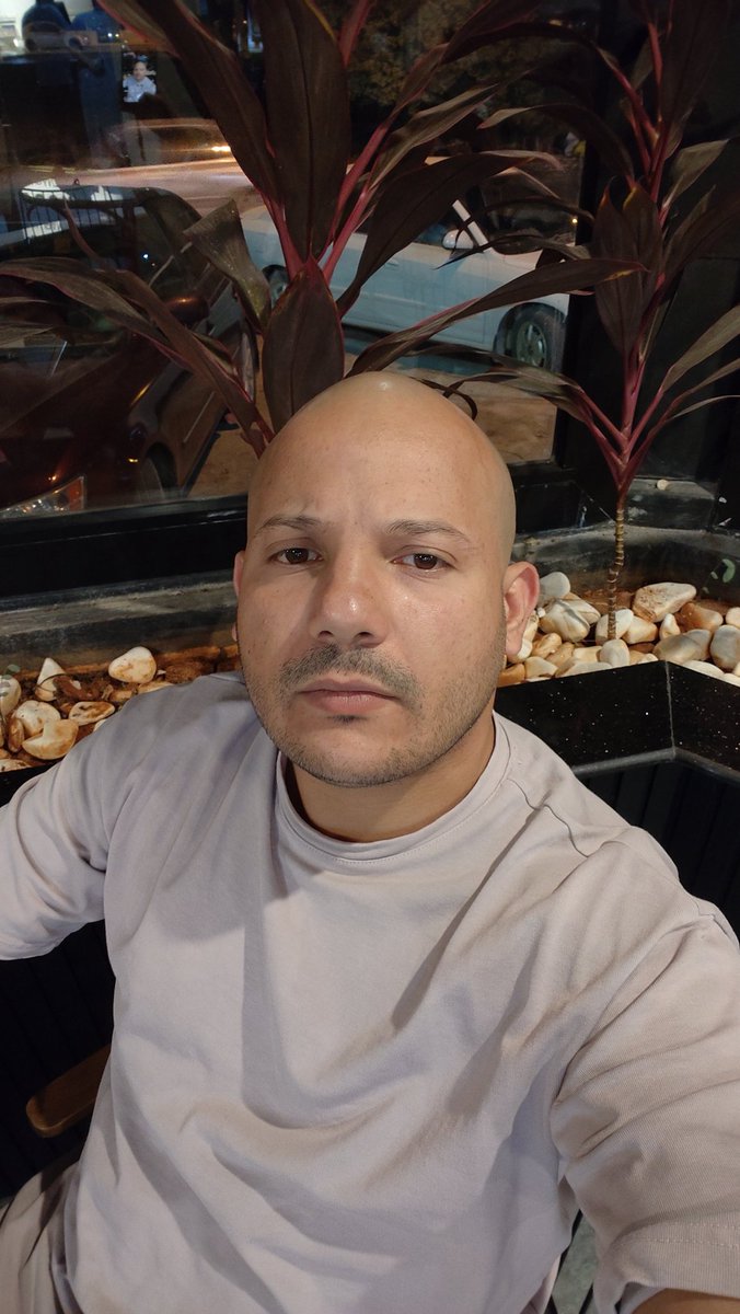 khalil_bensaoud's tweet photo. #NewProfilePic https://t.co/icggXzriXV