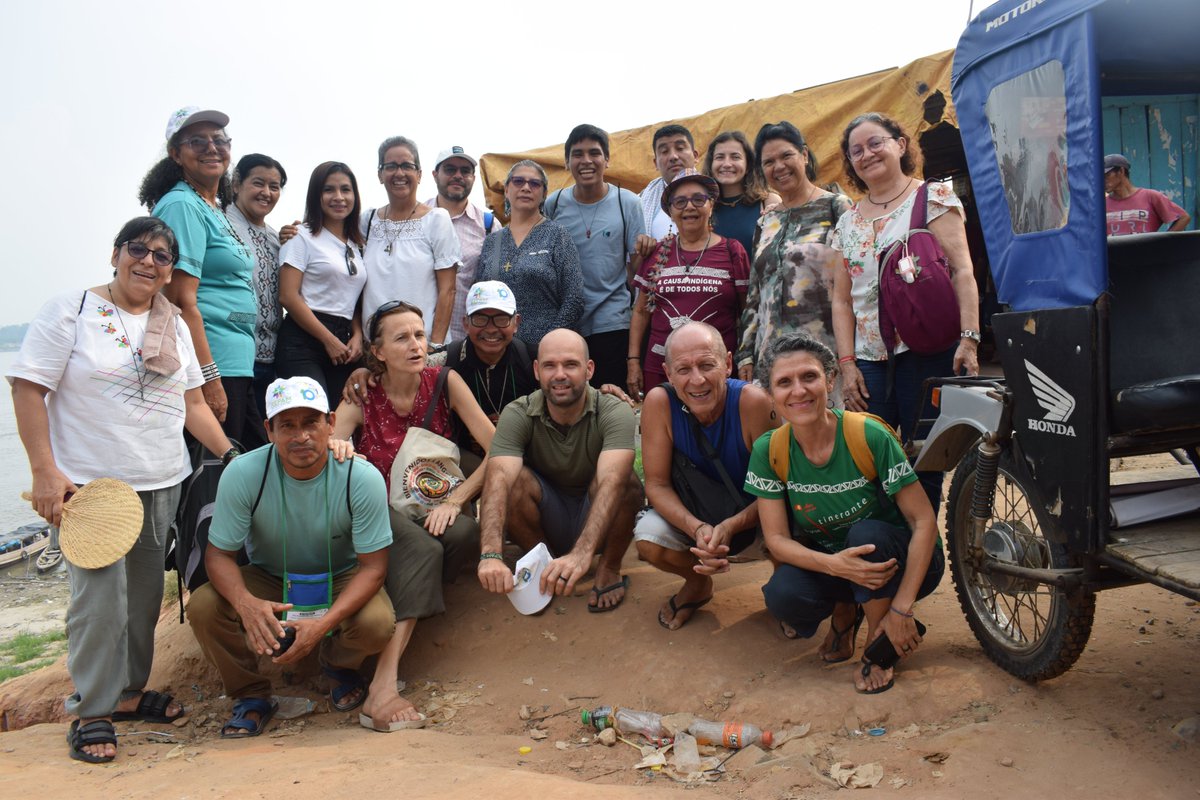 repam_amazonia's tweet image. 🤝 Durante el tercer encuentro de la red itinerante amazónica, los participantes realizaron visitas territoriales a las comunidades de Iquitos, Nauta y el barrio Florido.

#repam10años #amazonia #itinerancia #pueblosindígenas