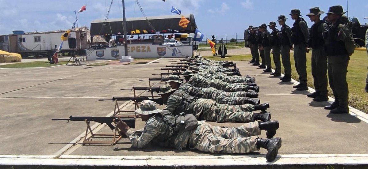 Aquí hay un pueblo organizado y numeroso, que luchará por su patria ! 
La elección es popular y la soberanía la ejerce el pueblo, sin propaganda ni Fake News !

#FANB 
#IntegrarEsVencer