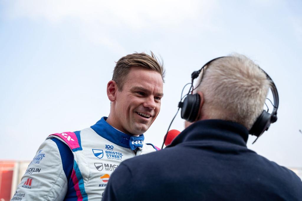 TomChilton_'s tweet photo. Two solid free practice sessions in the bag, but qualifying didn’t go as planned. Starting P13 tomorrow – ready to fight my way up! 💪🔥

#BristolStreetMotors #EXCELR8 #BTCC #MillerOils #Repsol https://t.co/NyH11FyGwH