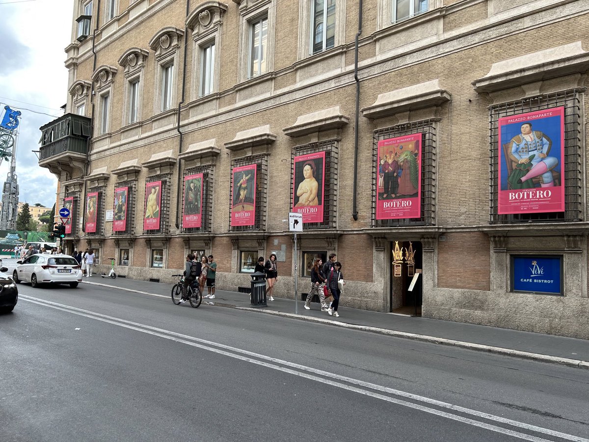 JACOBOSOLANOC's tweet image. Exposición de #Botero en El palazzo Bonaparte en #roma es un sueño.