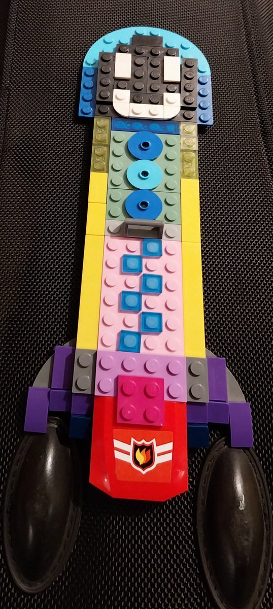 DJJC58384703's tweet photo. Me and my 8 year old son built F.R.A.N.K and BEAR IN A BOX out of LEGO for the #GoriArt contest.
#WiredP #AngryDemonGames #GoriCarnage https://t.co/ENRJXa4dxu