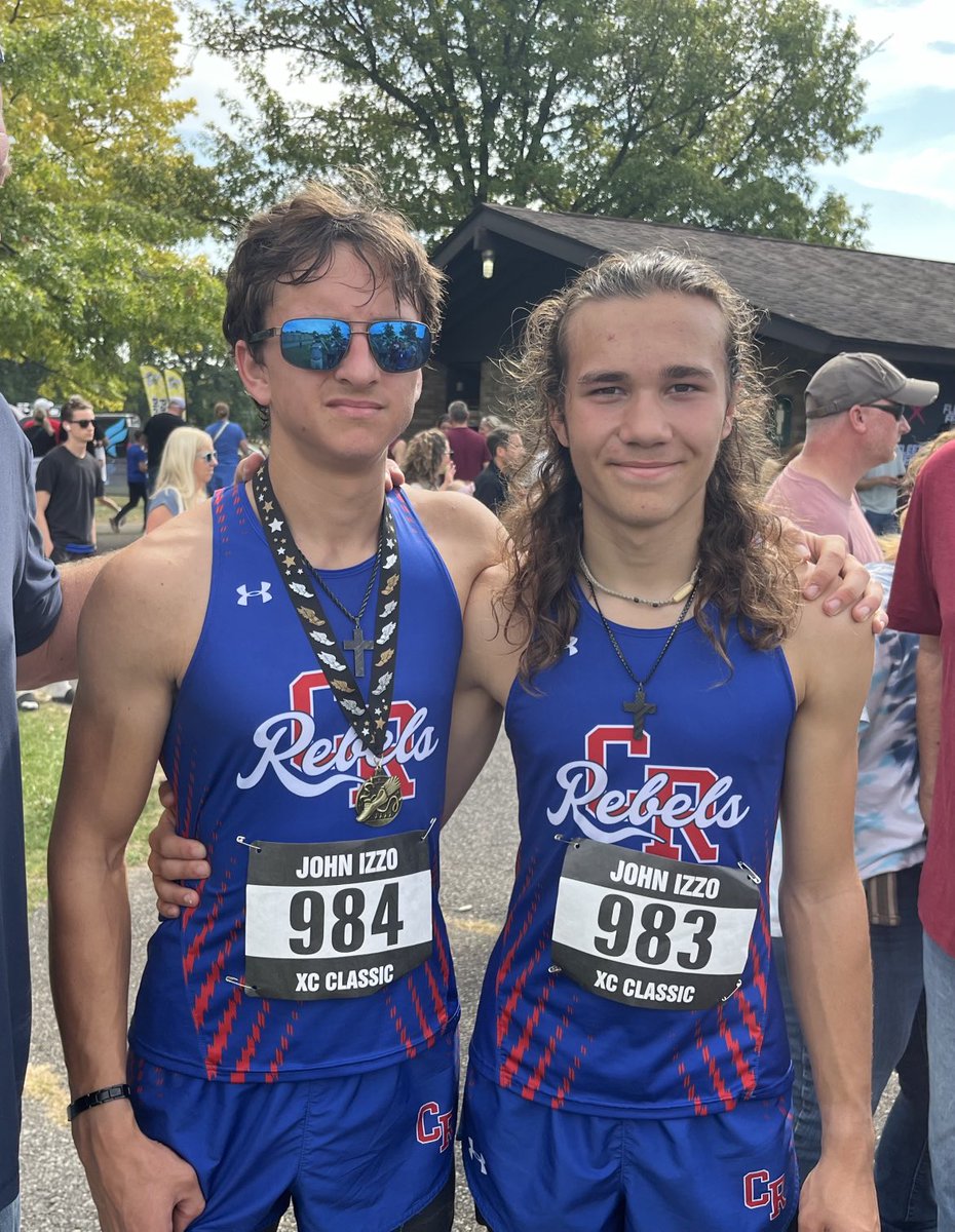 Dvolz70's tweet photo. 173 in the Division 2 race at Letchworth…. The CRXC dynamic duo took care of business.  Joe in 5th and Alex 42nd.  Can’t wait to see what they do at McQuaid next week.  #mycrcs https://t.co/wl1ATNygep