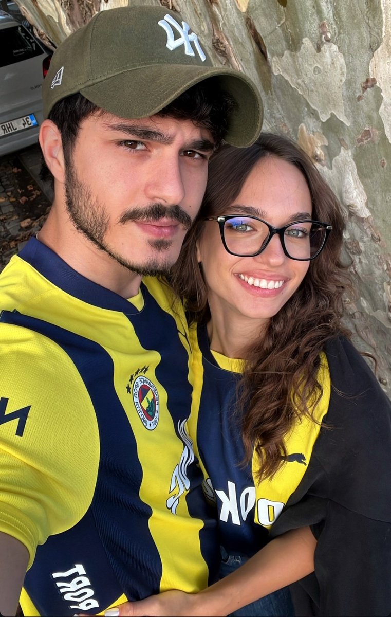 damladatome's tweet photo. Aşk lazım ya https://t.co/nLZmouL2r9