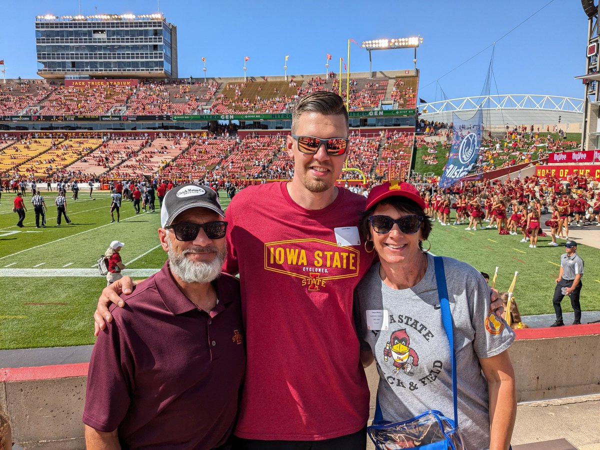 Great day! Go Cyclones! 🌪️