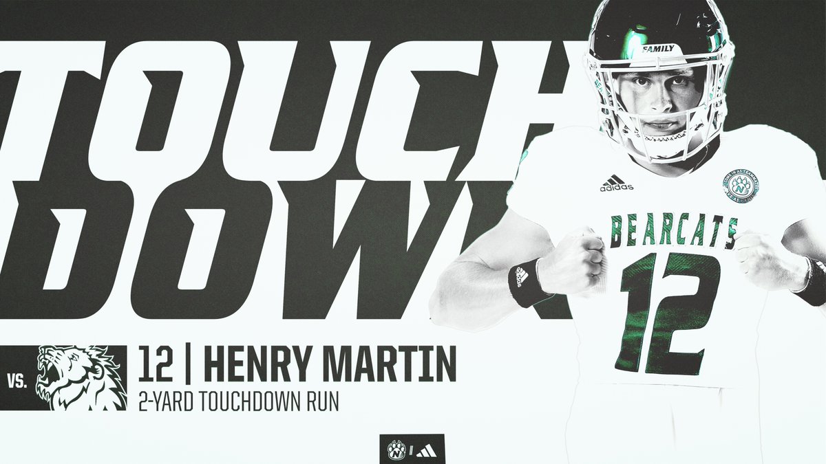 4Q ||| 𝐓𝐎𝐔𝐂𝐇𝐃𝐎𝐖𝐍 𝐁𝐄𝐀𝐑𝐂𝐀𝐓𝐒‼️

Martin with another keeper for six. 
PAT is GOOD. 

52-0, 'Cats. 
7:45 to go. 

#OABAAB