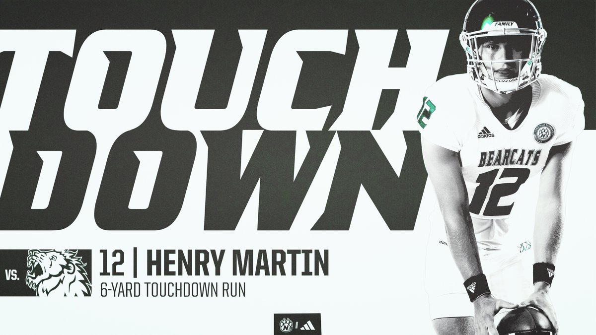 NWBearcat_FB's tweet photo. 3Q ||| 𝐓𝐎𝐔𝐂𝐇𝐃𝐎𝐖𝐍 𝐁𝐄𝐀𝐑𝐂𝐀𝐓𝐒‼️

Henry Martin scurries into the end zone on the keeper. 
PAT is GOOD. 

38-0, 'Cats. 
13:09 to go. 

#OABAAB https://t.co/cT2PSlYTwu