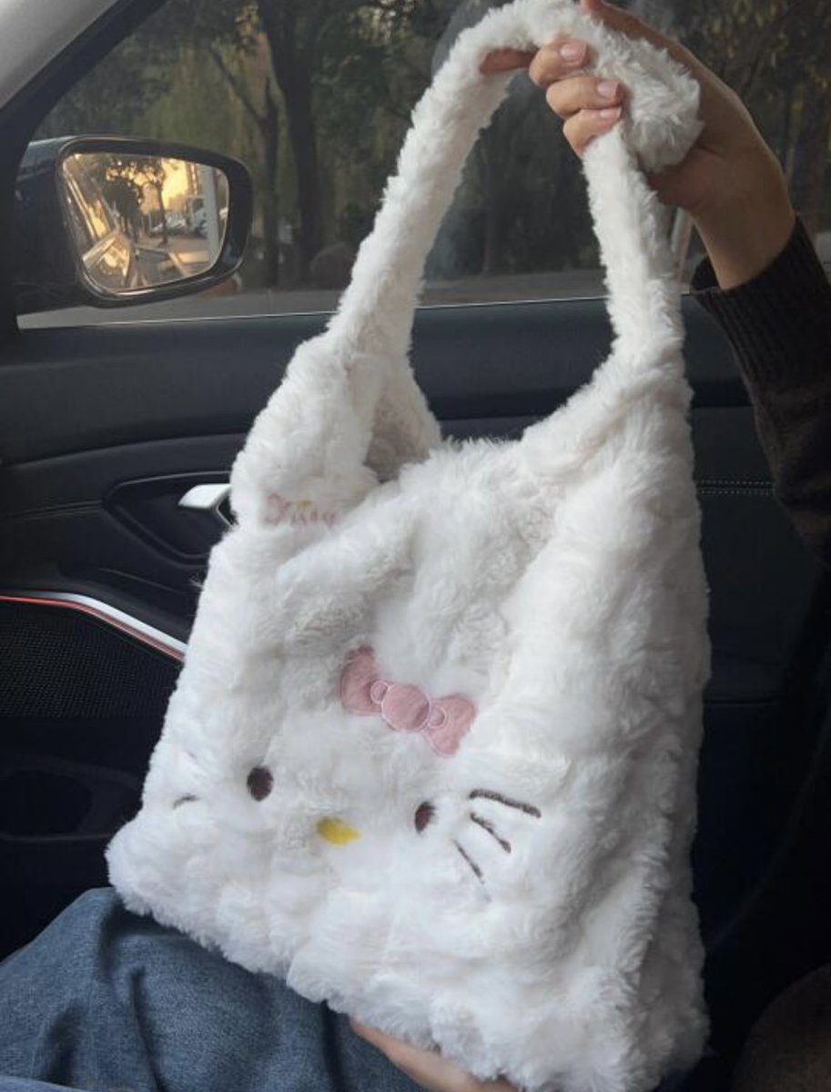 hello kitty bag
