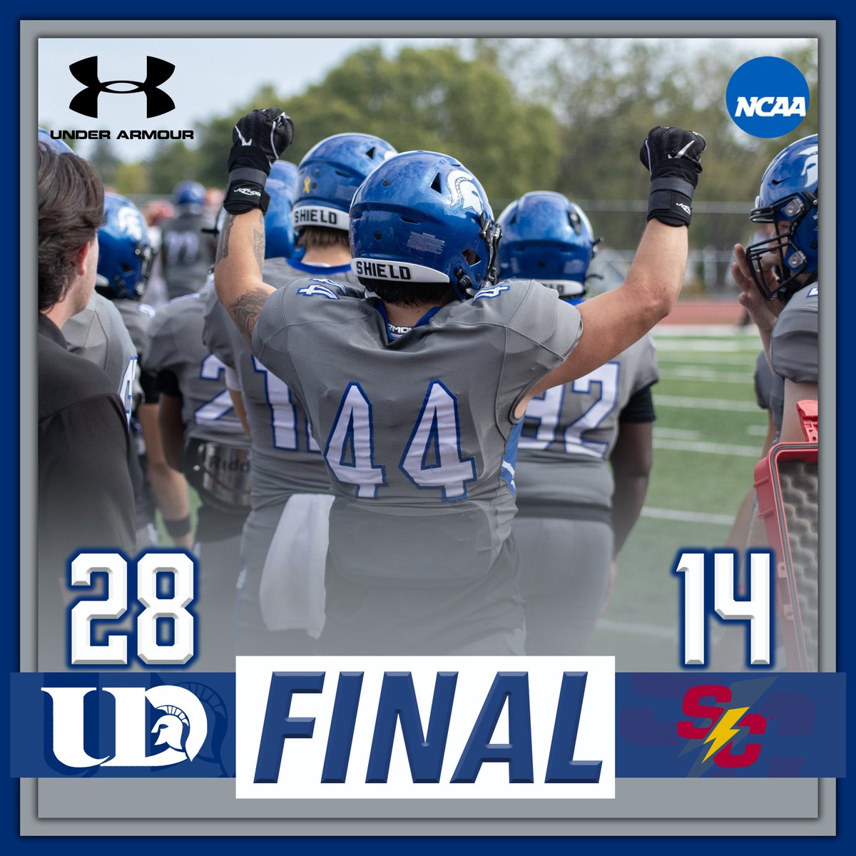 DubuqueFootball's tweet image. Spartans win!!!

#DAT // #SHIELD