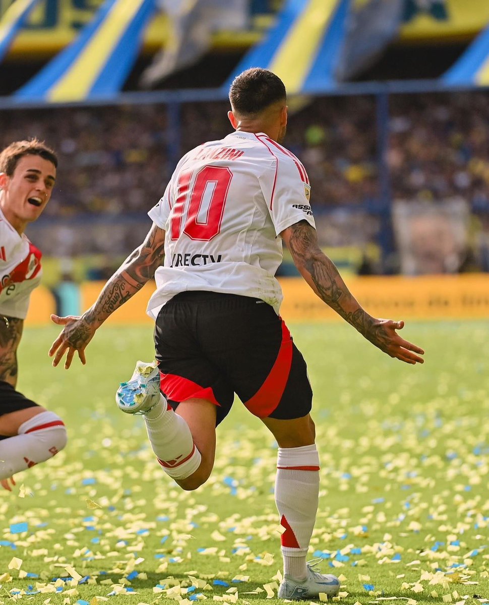 TOMA BOSTERO, TE LLEVAMOS A DOMICILIO LAS FLORES AMARILLAS CON UN POLVO DE REGALO