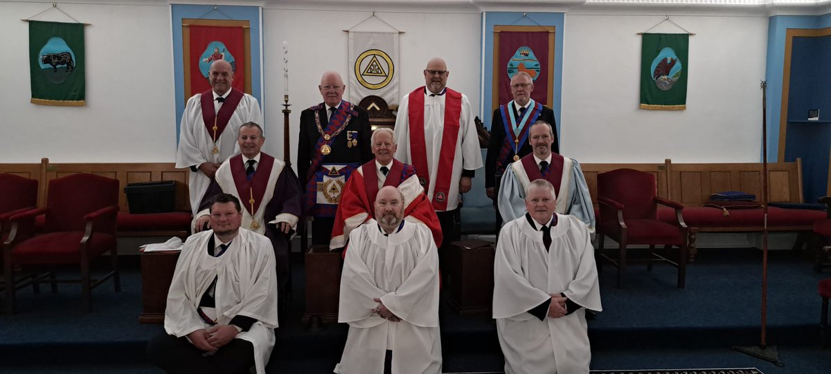 dmc9950's tweet photo. Another three candidates for our chapter. We use Savage Club ritual. 
Honoured to have the 3rdProvGP present. 

@DMRAChapter
@DerbysRarchPGC
@DerbysRoyalArch
@UGLE_GrandLodge https://t.co/TWlzn9Kvxd