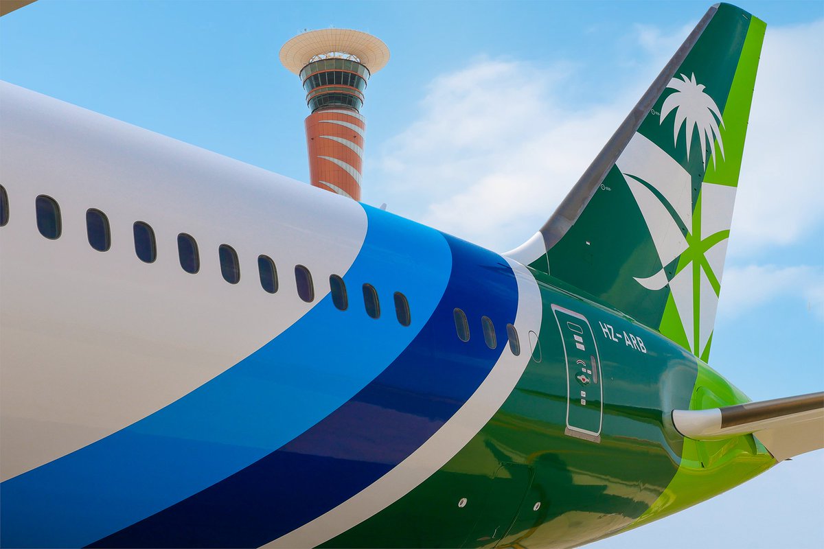 With its special livery, #Saudia’s aircraft is ready to participate in the #SaudiNationalDay94 Airshow.