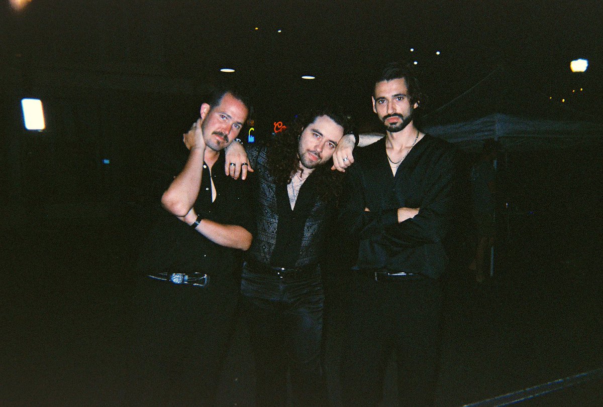 karalyn_hope's tweet photo. @MarinaCityBand on disposable film, august 2024 🫶🏻📸 https://t.co/NOKePt96fv