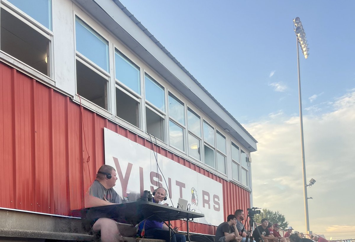 Shout out to <a href="/pxpannouncer/">Shane Smith</a> for the incredible broadcast of last night’s game! Thank you for the love &amp; support of my <a href="/BeebeAthletics/">Beebe Badger Athletics Official X</a>