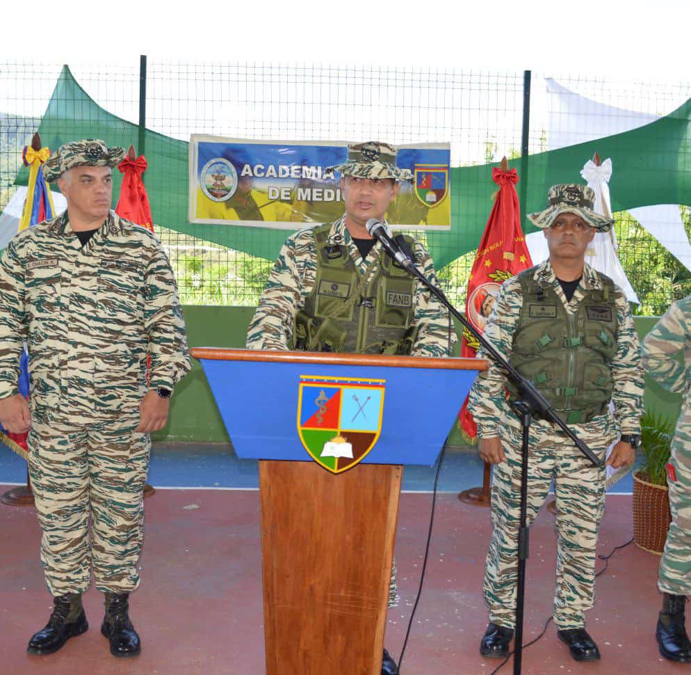 Academia Militar Medicina tweet media