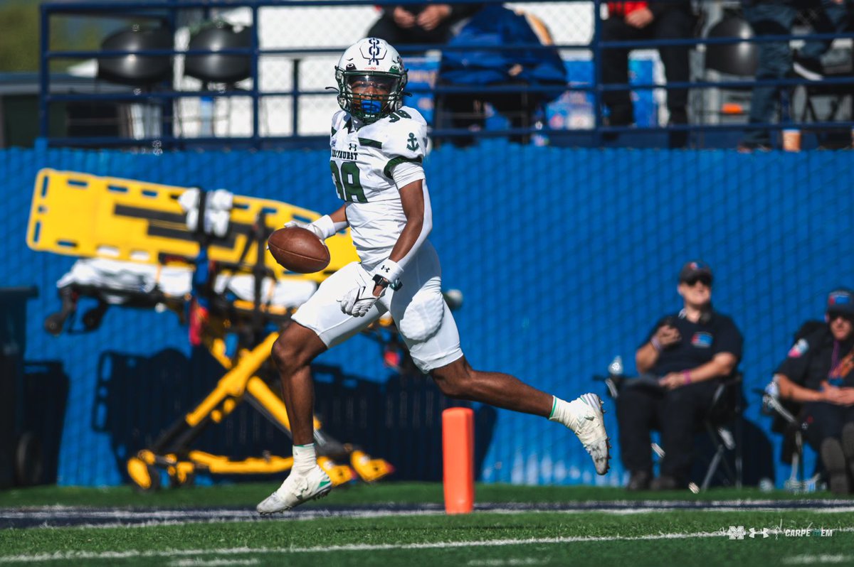 Mercyhurst Football tweet media