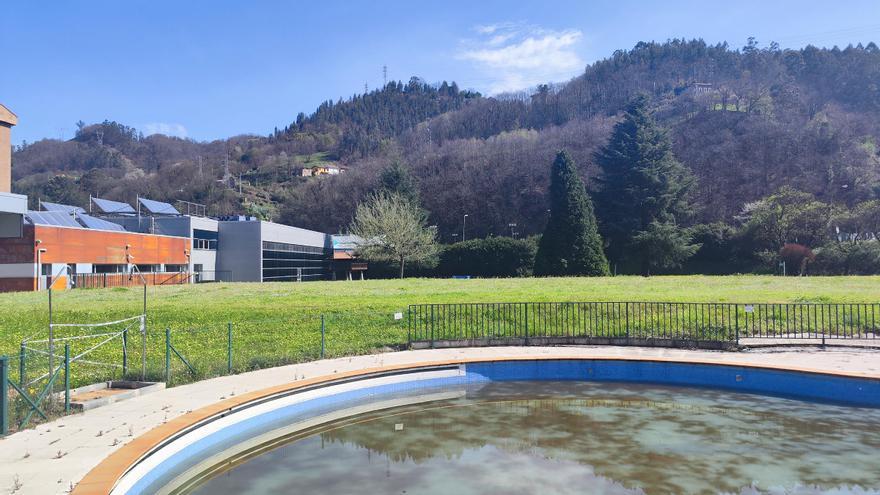 Mieres recuperará las piscinas al aire libre después de más de dos décadas dlvr.it/TDWbHn