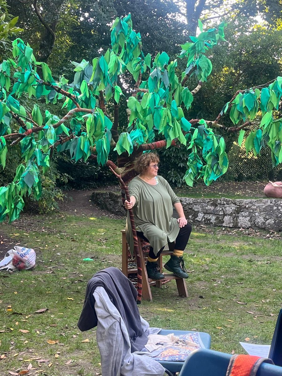 🍒 Cherry (of Zennor) under the tree!

There's only a few days until Duffy Beats the Devil kicks off at <a href="/minacktheatre/">Minack</a> next Wednesday - we can't wait!

Grab your tickets to see this fantastic show ➡️ buff.ly/3Xcl0Yy