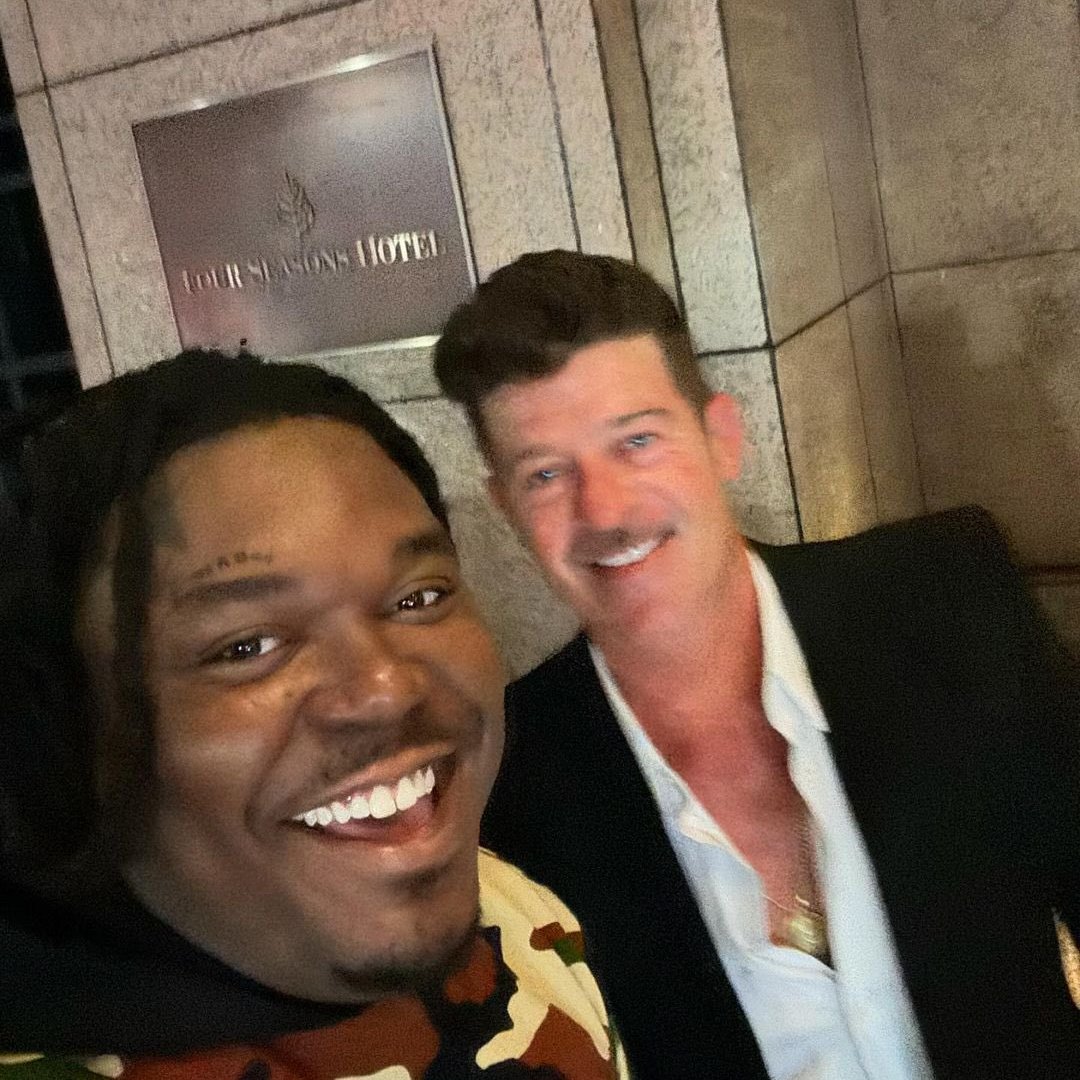 Kurrco's tweet image. LUCKI x Robin Thicke 🤳