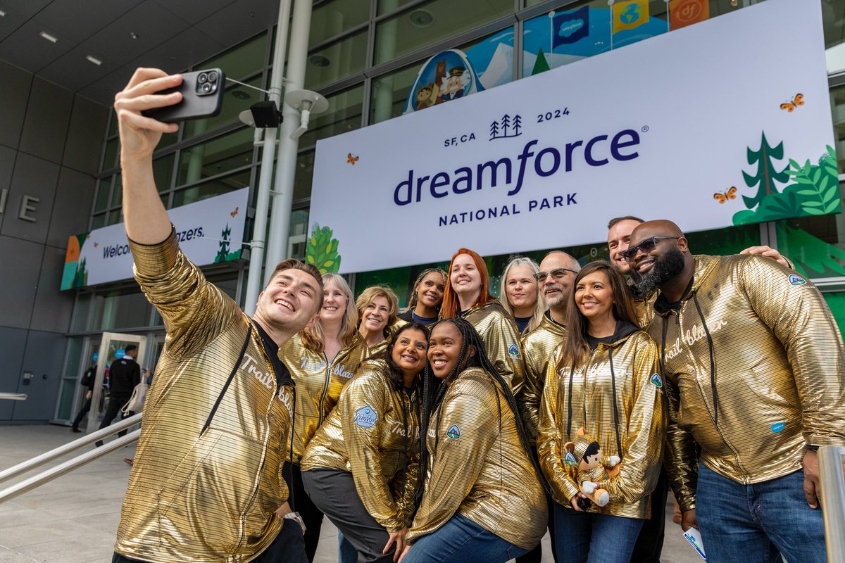 Benioff's tweet photo. San Francisco has once again been incredibly clean, beautiful, and safe (not even one major incident) for the last 3 days of Dreamforce, and it is a gift that the city is able to put its best foot forward for the tech industry’s largest event that brings in over 45K people from around the world, and over $100M to our economy. (And we have raised over $100M for our local public hospital UCSF!) Thank you to our amazing SFPD, SFFD, CHP, DHS, Hotel Workers, Hotel Unions, SF Giants, & SFGOV all working together as one amazing team! Once again San Francisco has shown it can do something truly exceptional!  ❤️🌁🌉