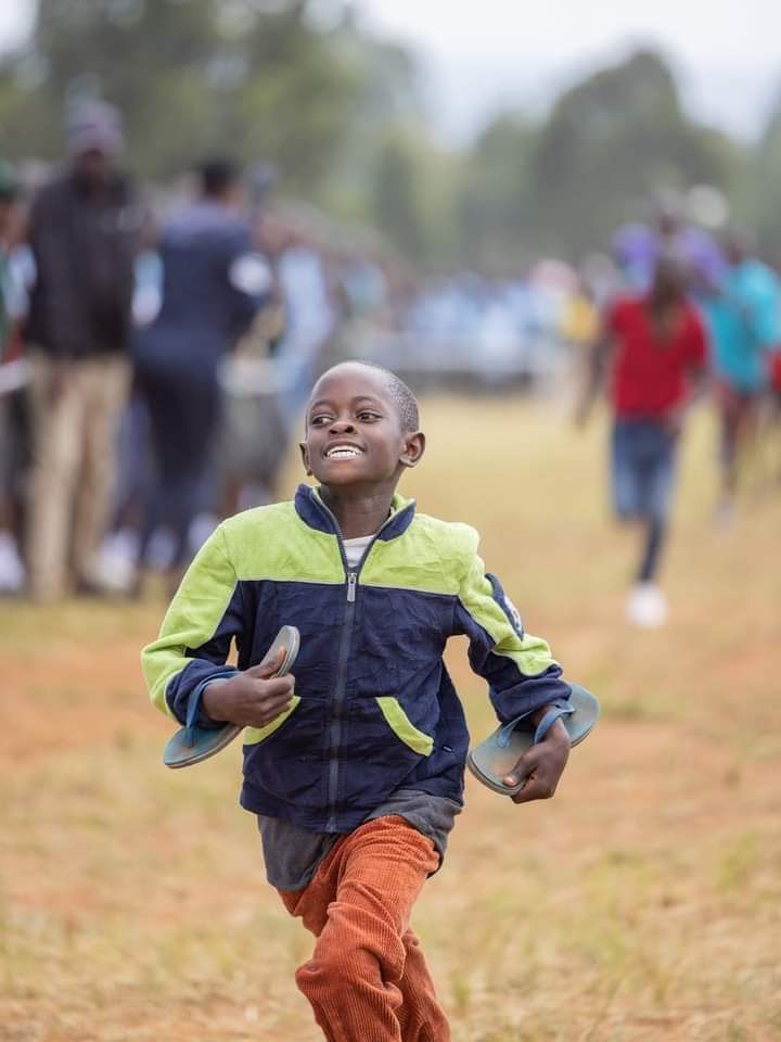 chepsaitaRunKE's tweet photo. Chepsaita cross country run presents an uncommon opportunity for improvement of lives through education, healthcare and community development. @Golazosol
@TrevorOmbija https://t.co/6Yb3hjOwDn