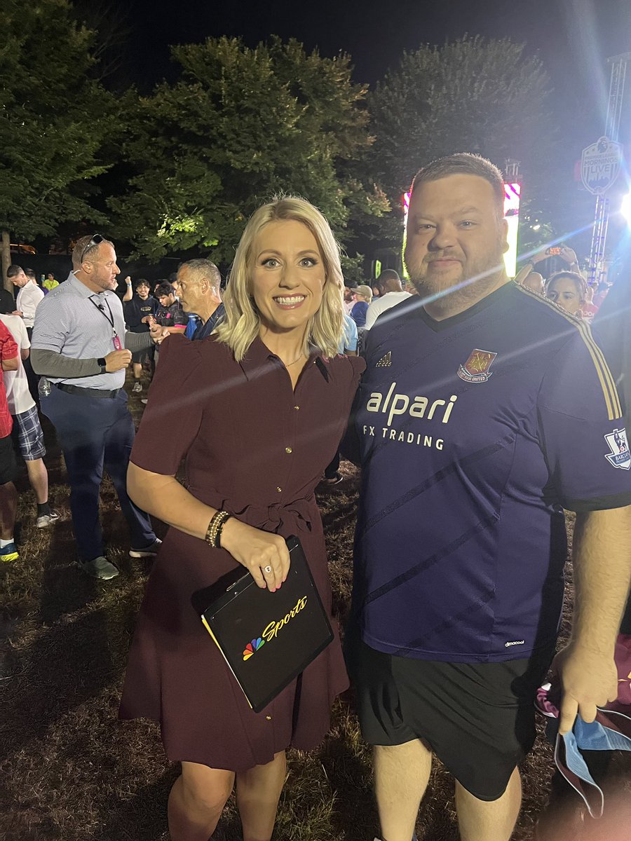 Embarrassing performance today. Should’ve been given that penalty on Summerville, but outside of that we deserved nothing. 

Despite that had an absolute blast with <a href="/Carlton/">carlton</a> Cole1 and <a href="/JSpector23/">Jonathan Spector</a> and the rest of the <a href="/ChicagoHammers/">Chicago Hammers</a>! 

#COYI