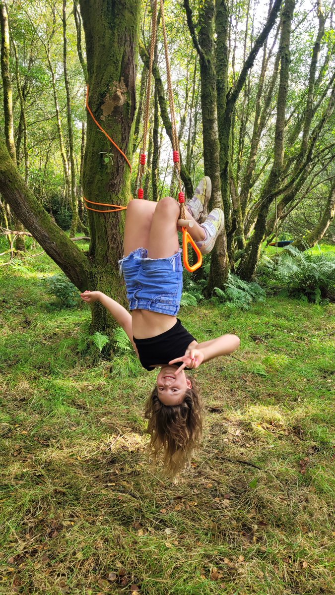 🐞🐛🐾🌿🌼
#woodlandwakeupthrowback to our nature connection activities that we delivered as part of the Skelmorlie Nature Festival at the end of August. 🌱🐝🌲

#skelfest2024 #ForestSchoolAdventures #NatureExploration #wellbeing #natureconnectedness #nagreenhealth
