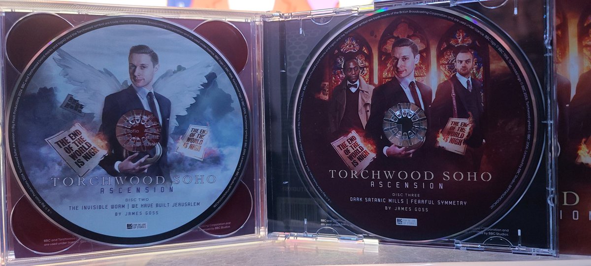 TheMetalWhovian's tweet photo. 'Torchwood Soho: Ascension' by @gossjam is a wonderfully dark, funny, &amp; cynical satire! The character interactions excel as usual w/ this fantastic cast, &amp; the music &amp; sound design ascend to some of @bigfinish's finest! #TorchwoodSoho is peak #Torchwood! 10/10
 #PhysicalMedia https://t.co/B2bB3S6HkE