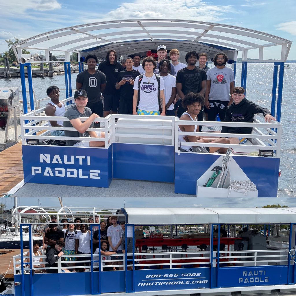 Pretty good day to be out on the Lake‼️ <a href="/SMC_MBB/">Saint Michael's Basketball</a>