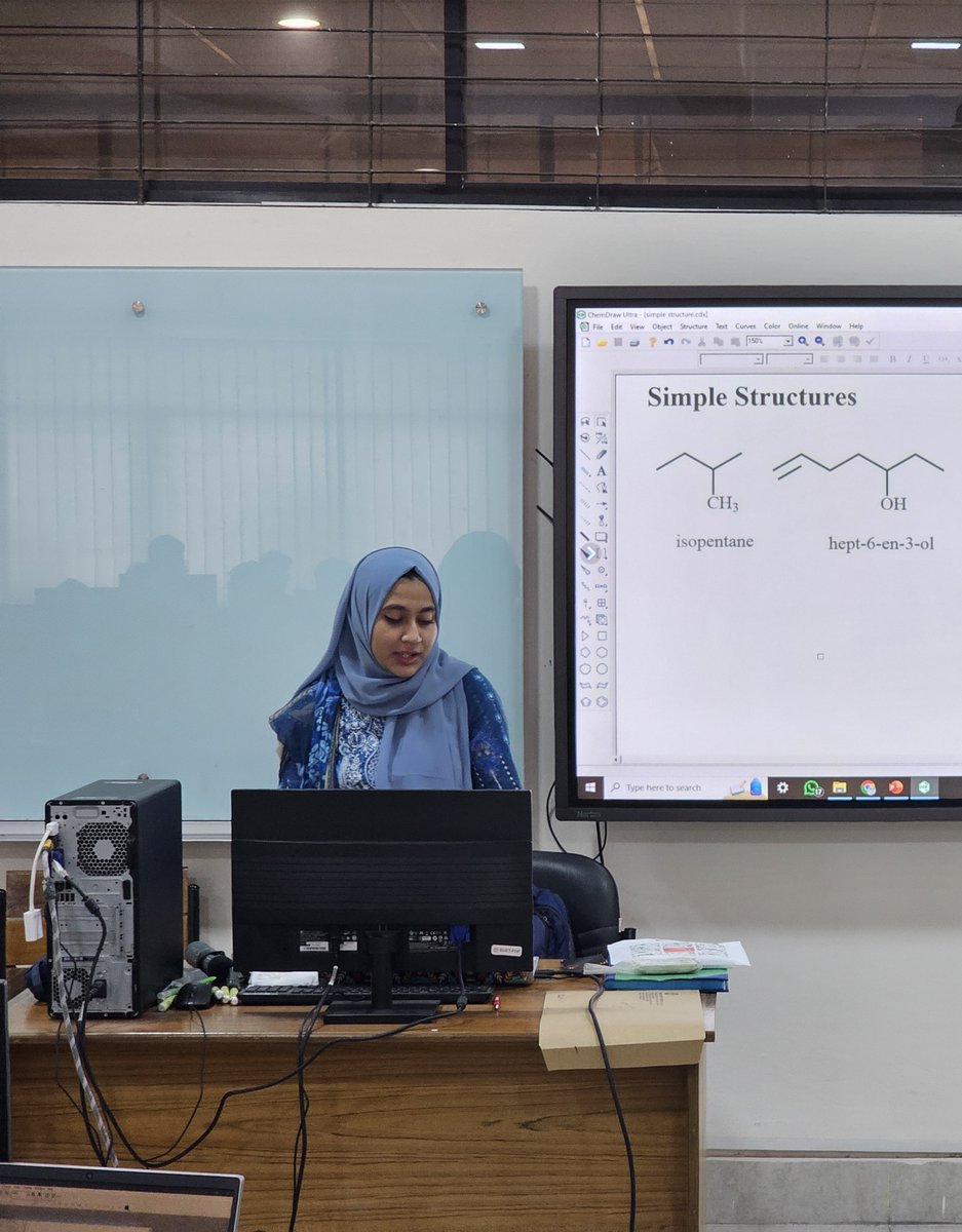 BuetAcs's tweet photo. Today, the enthusiast students attended an amazing workshop 'Chemdraw' arranged by ACS Student Chapter! A big thanks to Jarin Tasnim Maisha for conducting such an engaging session. Looking forward to more sessions and your presence, good people!
#BUETACS
#BUETBME
#ACS
#acsstudent https://t.co/PKFkr8B9c1