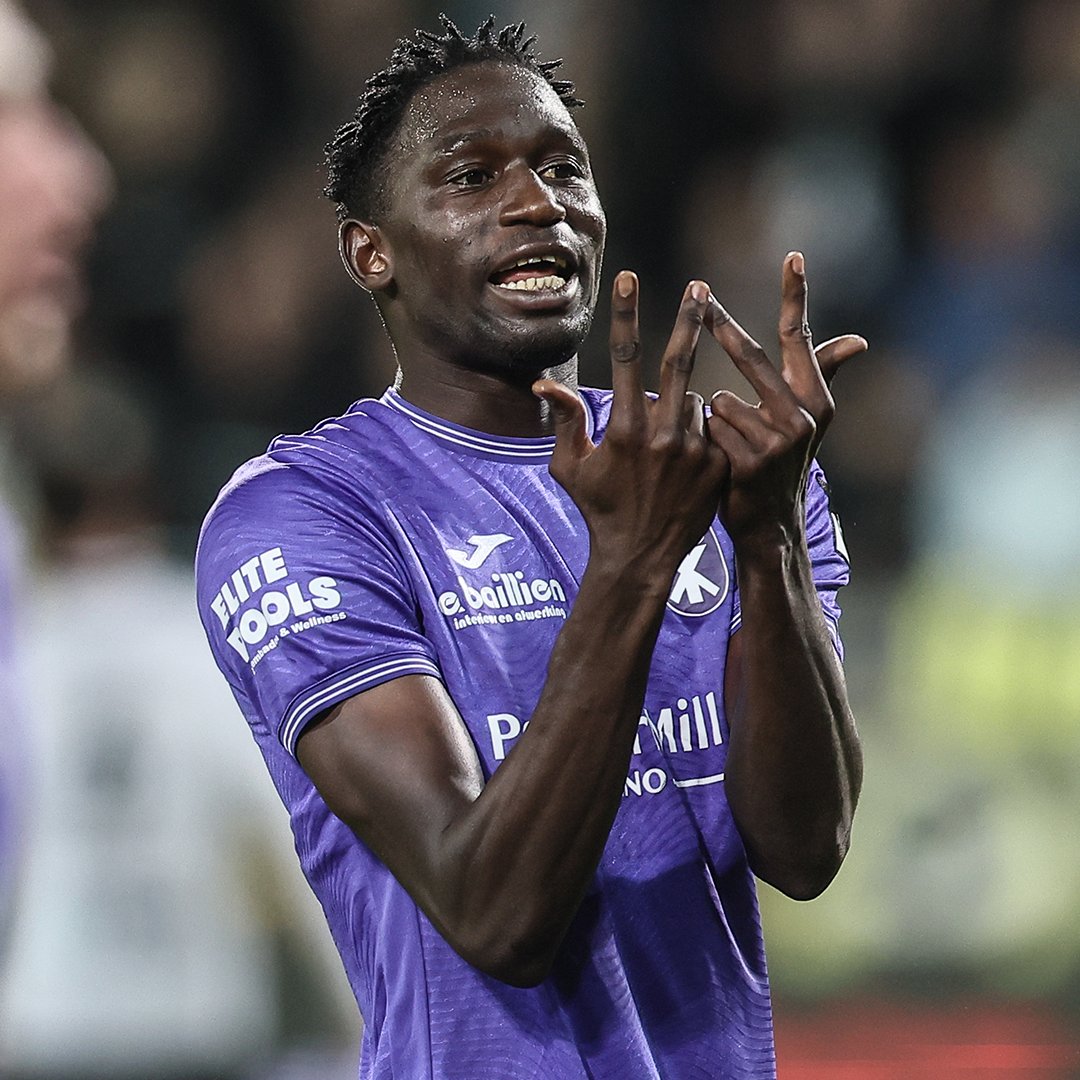 DAZN_BENL's tweet photo. π§πͺ Patro Eisden - Francs Borains
π LIVE vanaf 20u00
π² De DAZN-app
π https://t.co/qW6KYBeBAm
ποΈ Hans Selderslaghs
#PATRFB https://t.co/mTOeWmazcu